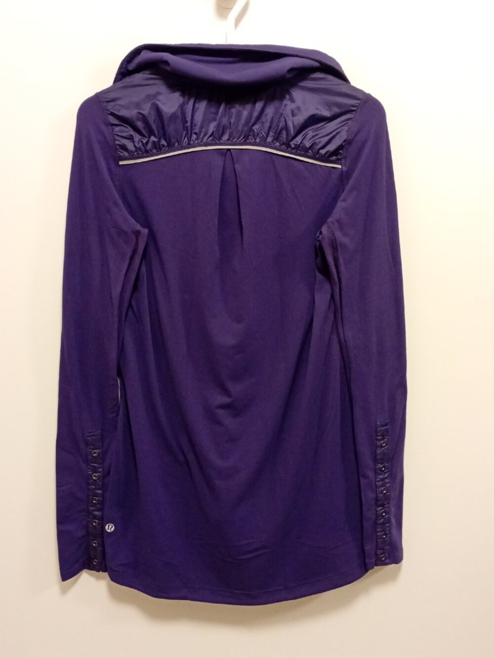 Lululemon Pedal Power Long Sleeve 6 Small Dense Purple Thumbholes Ruched Rulu - Picture 3 of 13
